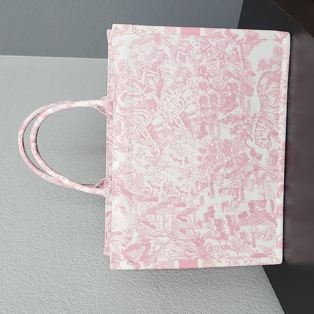 Luxury Look Handbag - Picture 4 of 9